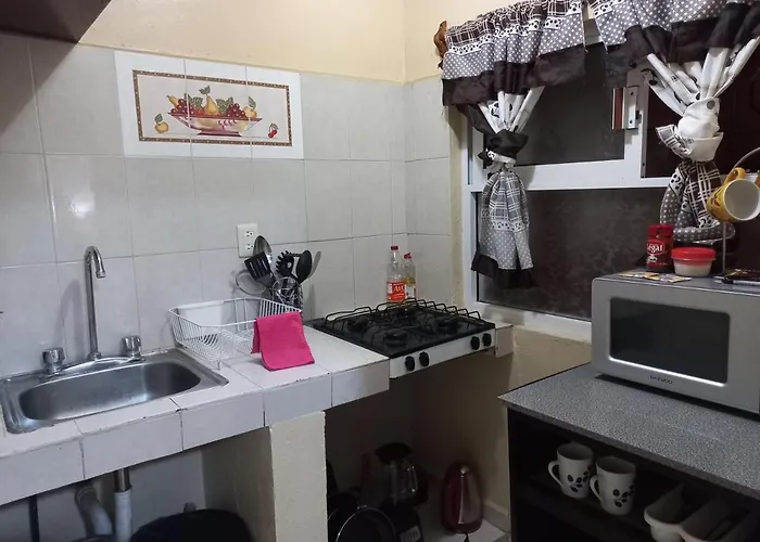 Comodo & Confortable Apartamento. 5 Minutos Del Aeropuerto Apartment